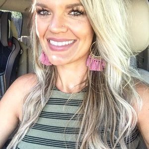 Meet your Posher, Ashley